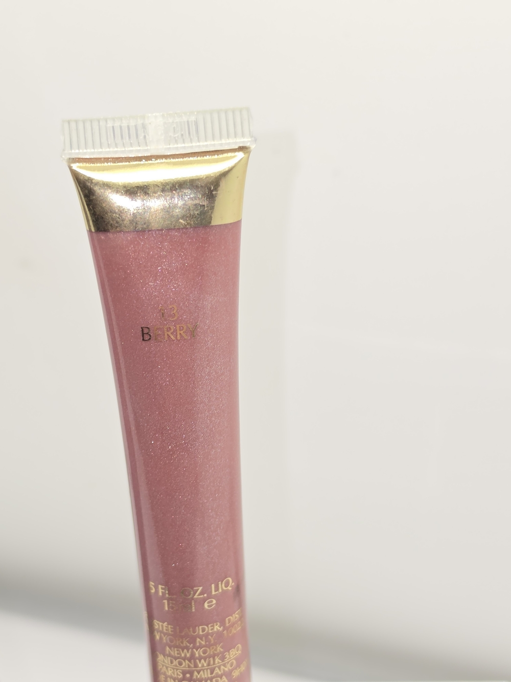 DISCONTINUED Estee Lauder High Gloss- "BERRY" - Picture 10 of 11
